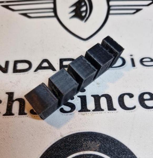 Zündapp Kühlrippen Dämpfungsgummi für den Minitherm Zylinderkopf hinten passend 278-02.130 TPU